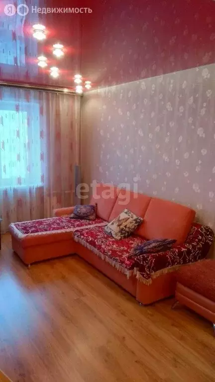 3-комнатная квартира: Кемерово, Комсомольский проспект, 53Б (66.2 м) - Фото 0
