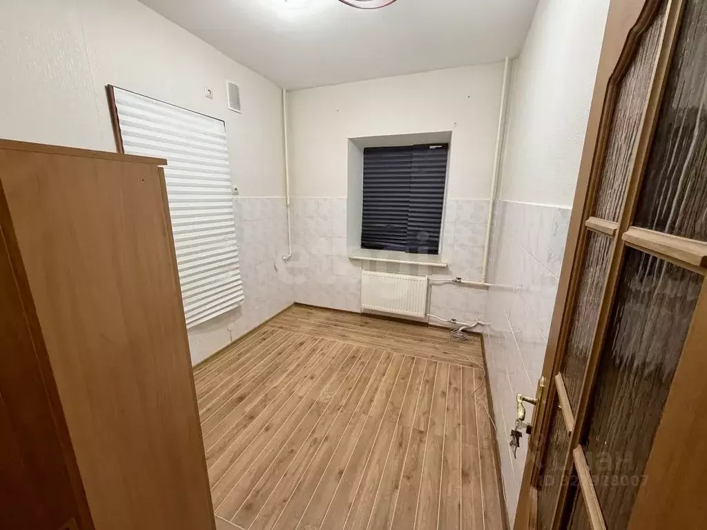 Офис в Коми, Сыктывкар ул. Оплеснина, 5 (10 м) - Фото 2