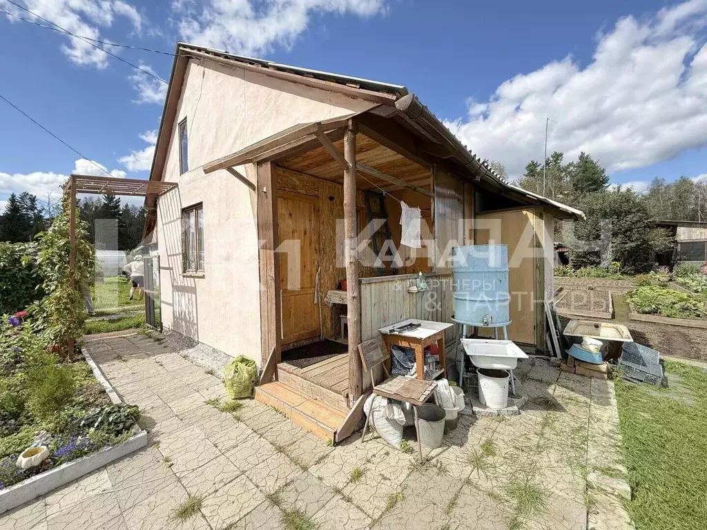 Дом в Свердловская область, Полевской ул. Ленина (18 м) - Фото 1
