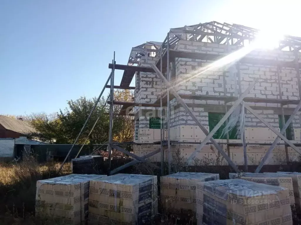 Дом в Белгородская область, Волоконовский район, с. Ютановка ул. ... - Фото 1