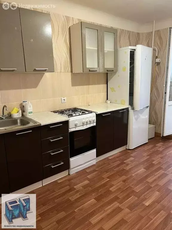 1-комнатная квартира: Волжский, улица имени Генерала Карбышева, 110 ... - Фото 1