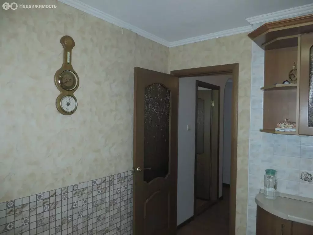 3-комнатная квартира: посёлок городского типа Редкино, Академическая ... - Фото 1