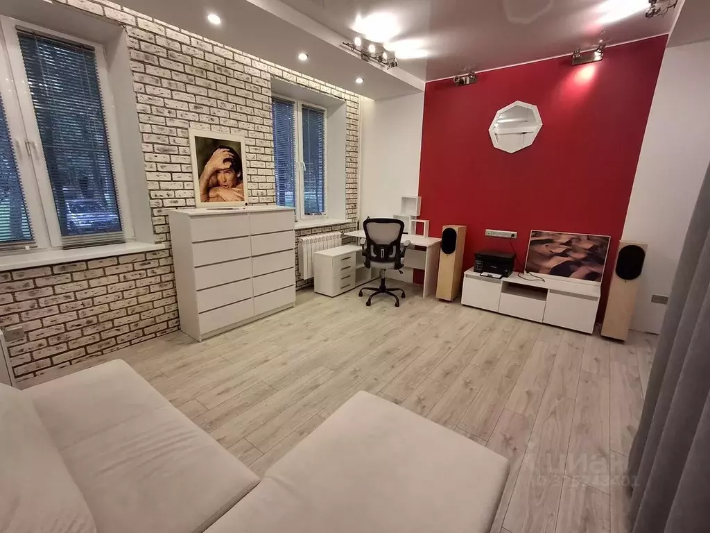 3-к кв. Москва ул. Строителей, 5К3 (78.2 м) - Фото 1