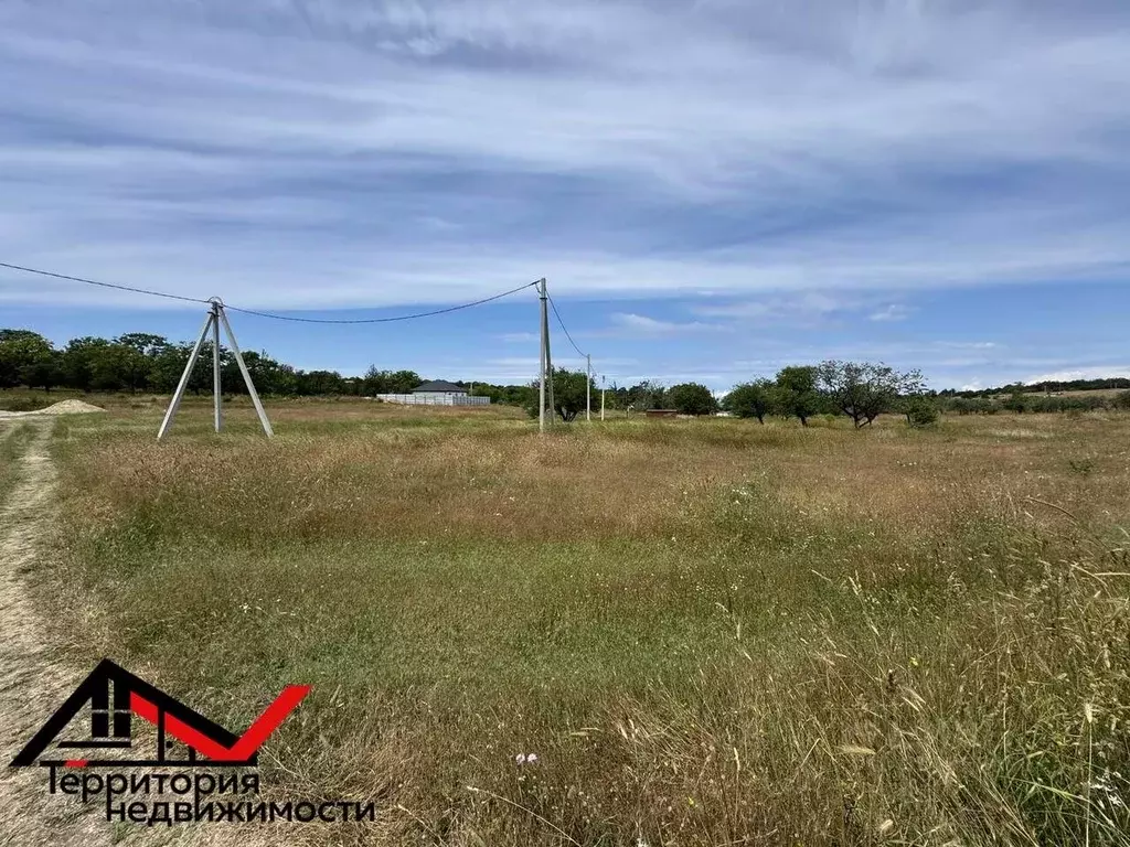 Участок в Севастополь ул. Александра Пирожкова (4.0 сот.) - Фото 2