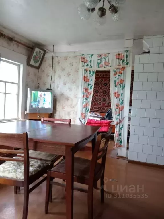 Дом в Новгородская область, Любытинское с/пос, с. Зарубино ул. ... - Фото 0