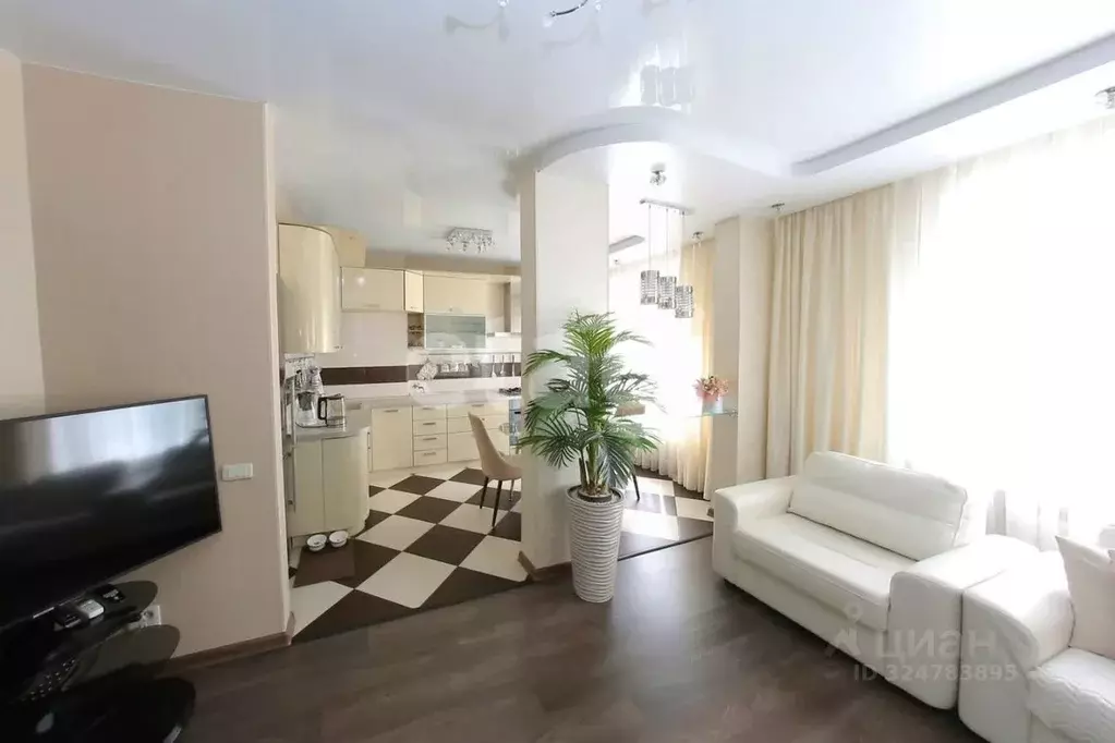 3-к кв. Тульская область, Тула ул. Революции, 21 (92.0 м) - Фото 1