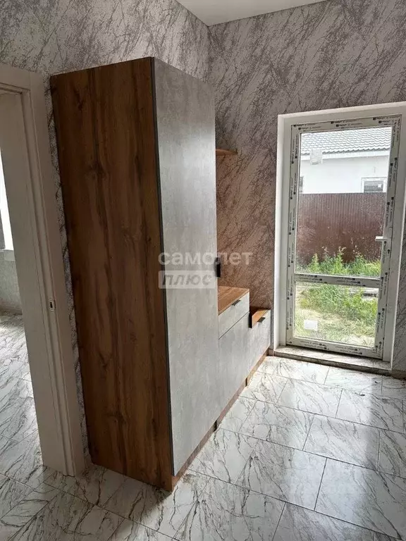 Дом в Курская область, Курский район, Моковский сельсовет, д. 1-я ... - Фото 0