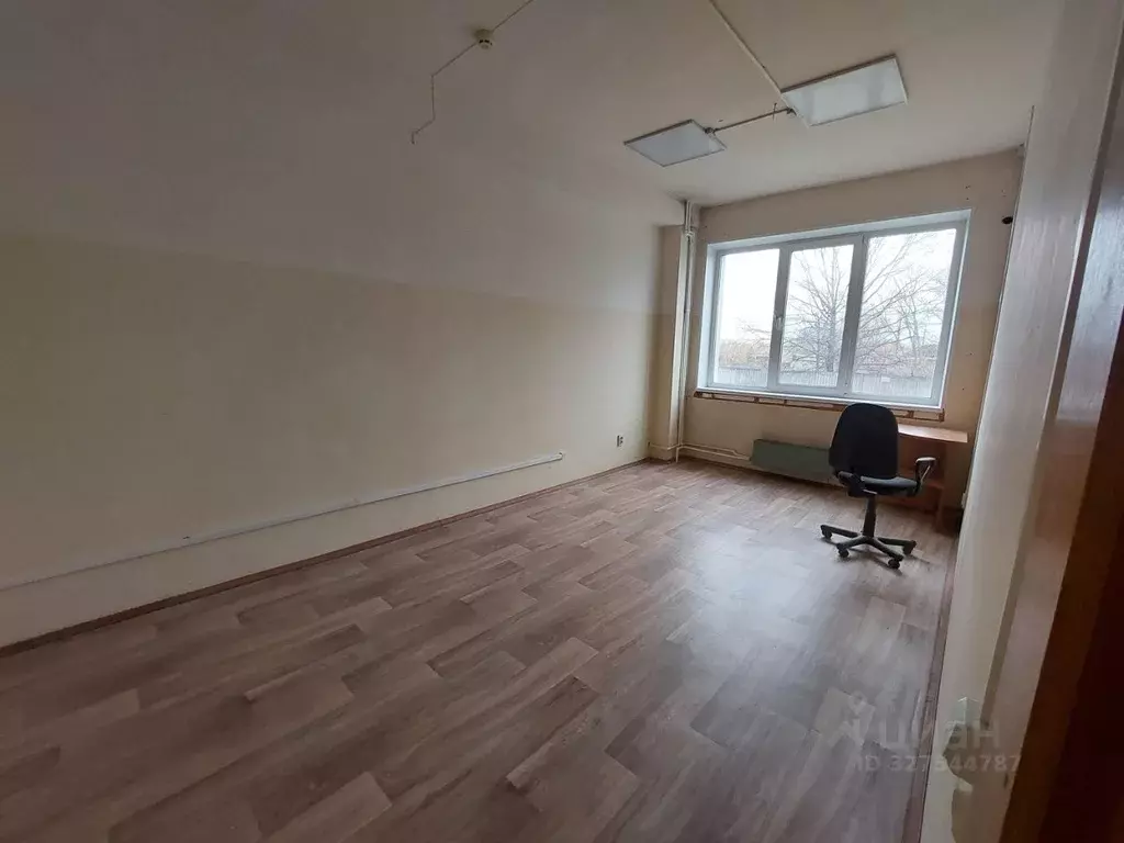 Офис в Нижегородская область, Нижний Новгород ул. Коминтерна, 39 (32 ... - Фото 1