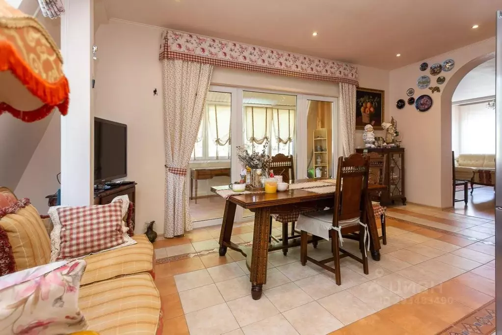 3-к кв. Калининградская область, Калининград ул. Дмитрия Донского, 35Б ... - Фото 1