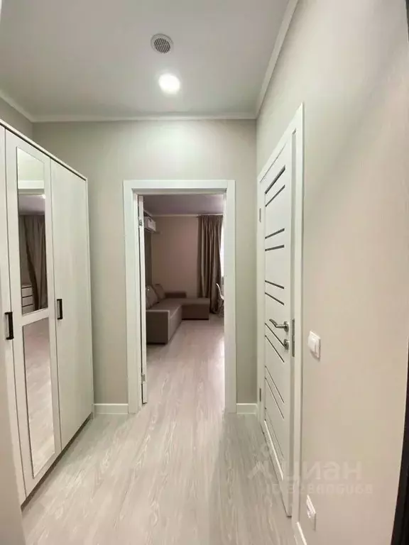 Студия Краснодарский край, Краснодар ул. Константина Гондаря, 98 (27.0 ... - Фото 1