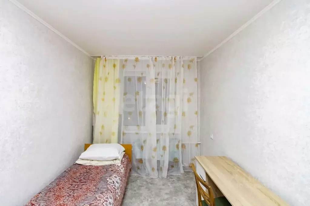 3-к кв. Тюменская область, Тюмень проезд Геологоразведчиков, 30 (62.0 ... - Фото 1