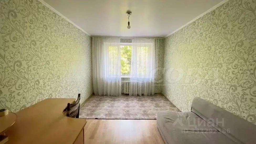 1-к кв. Тюменская область, Тюмень ул. Осипенко, 84 (33.5 м) - Фото 1