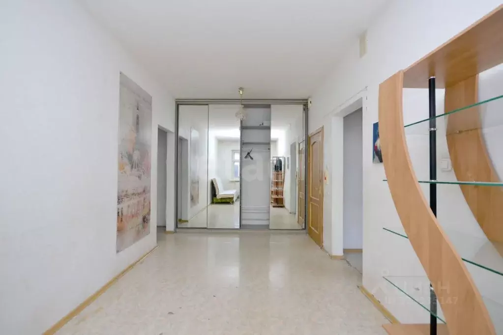 3-к кв. Саха (Якутия), Якутск Октябрьская ул., 27/6 (77.7 м) - Фото 1