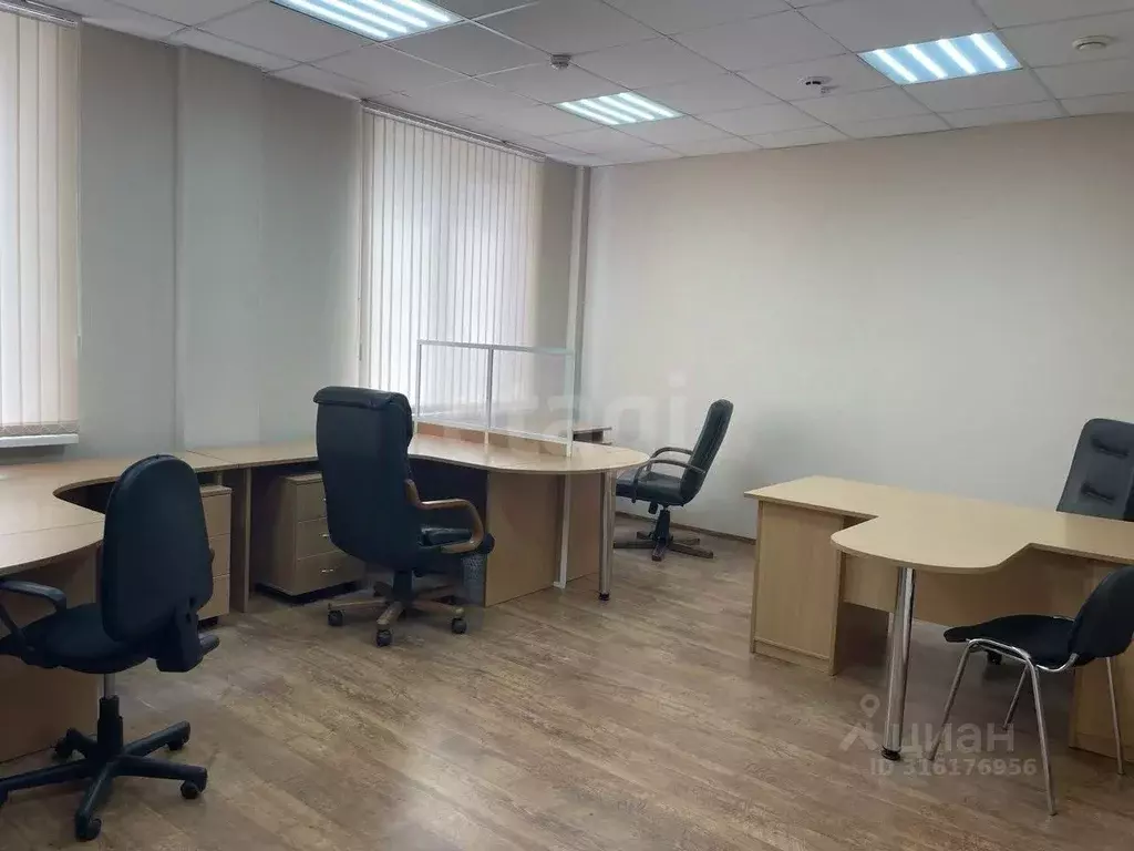 Офис в Пермский край, Пермь Пермская ул., 200 (163 м) - Фото 1