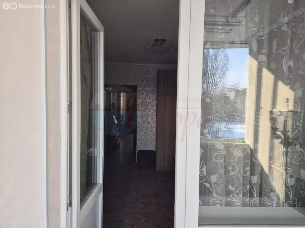 3-комнатная квартира: Воронеж, бульвар Победы, 33 (63.1 м) - Фото 1