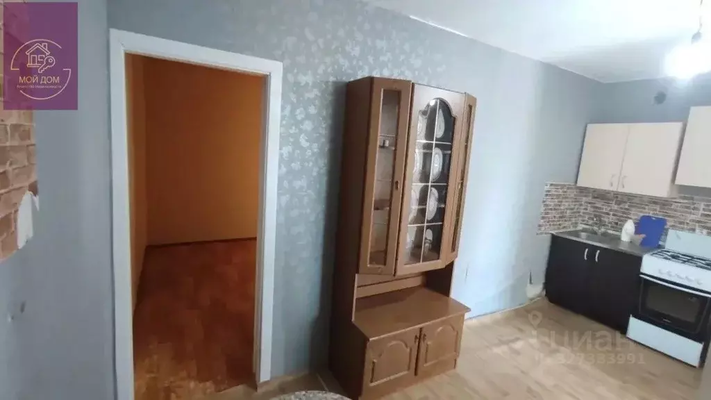 2-к кв. Крым, Сакский район, с. Уютное ул. Кирова, 11А (77.6 м) - Фото 2