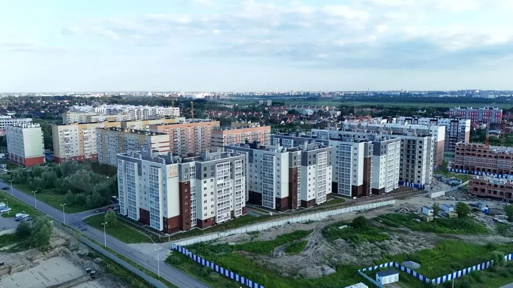 3-к. квартира, 85 м, 2/9 эт. - Фото 1