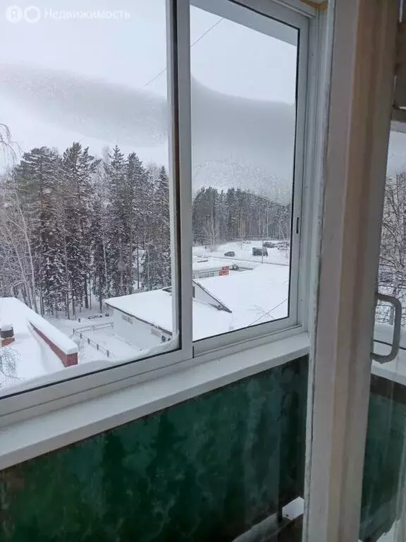 1-комнатная квартира: Усть-Илимск, улица Героев Труда, 17 (29.2 м) - Фото 2