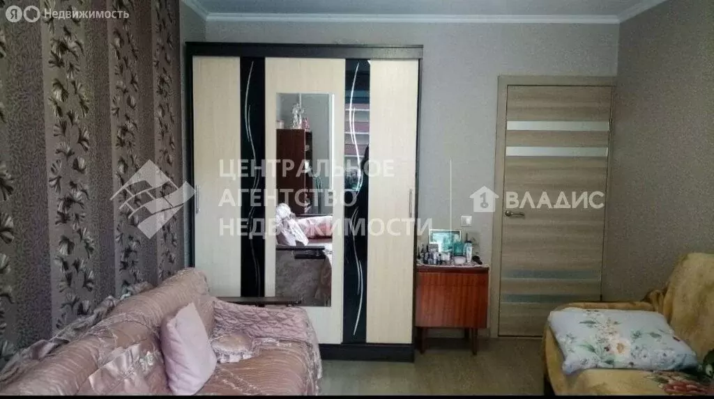 1-комнатная квартира: район Семчино, Семчинская улица, 7 (34.2 м) - Фото 0
