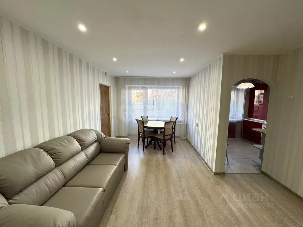 3-к кв. Калининградская область, Калининград Театральная ул., 29 (56.6 ... - Фото 2