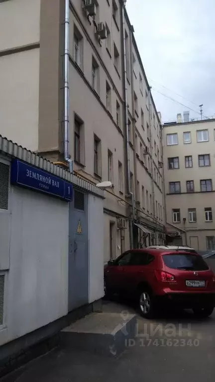 Комната Москва ул. Земляной Вал, 1/4С2 (20.0 м) - Фото 1