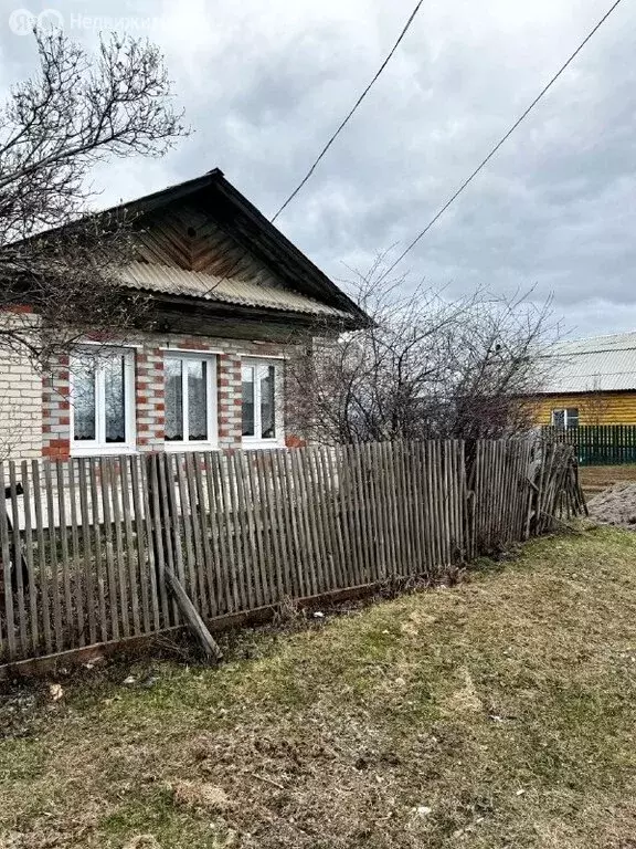 Дом в Касли, улица 7 Ноября (42.4 м) - Фото 1