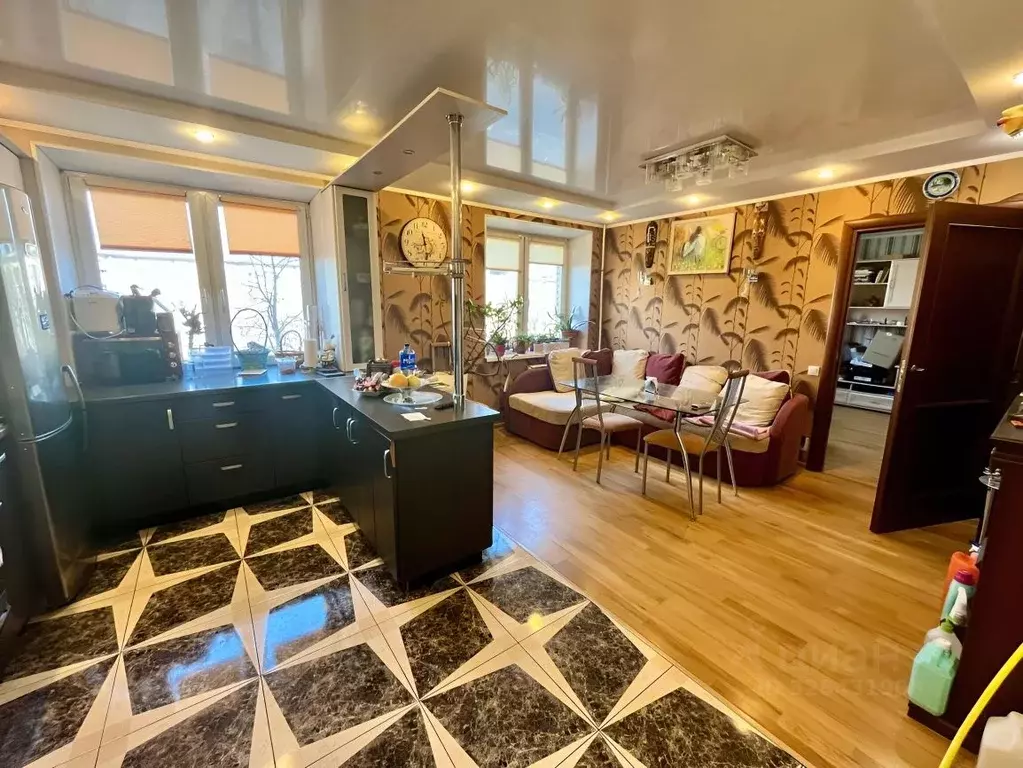 3-к кв. Санкт-Петербург Якорная ул., 3 (73.9 м) - Фото 0