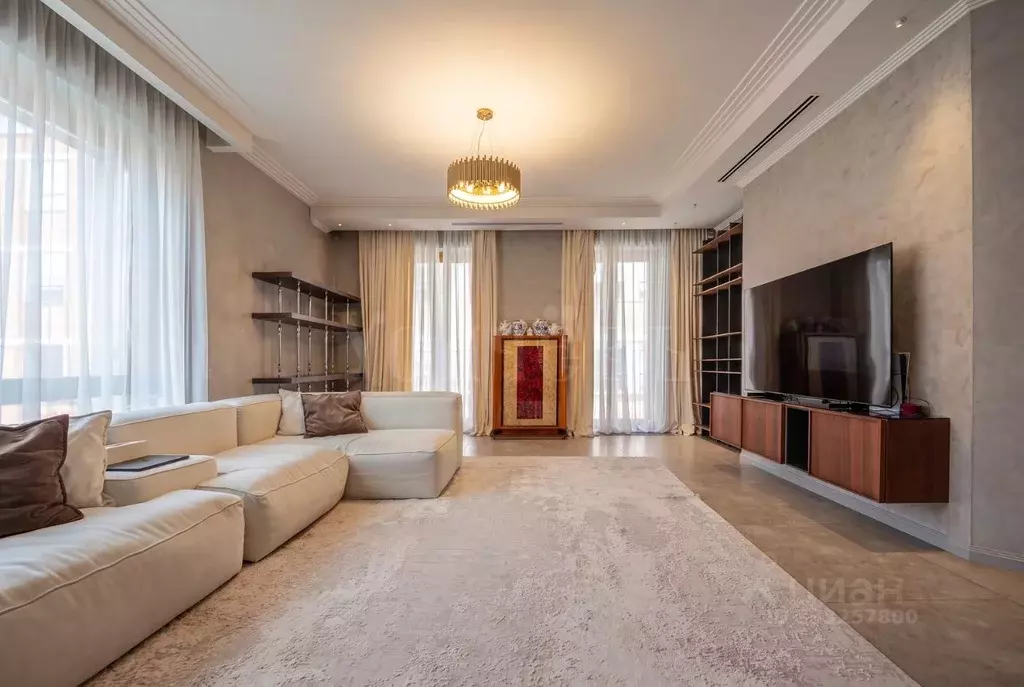 3-к кв. Москва ул. Льва Толстого, 23к1 (167.6 м) - Фото 2