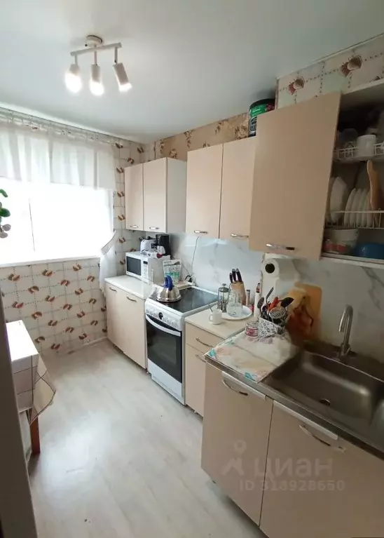 3-к кв. Мурманская область, Мурманск ул. Капитана Маклакова, 31 (59.0 ... - Фото 0
