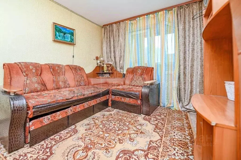 4-к кв. Тюменская область, Тюмень ул. Прокопия Артамонова, 4 (89.9 м) - Фото 0