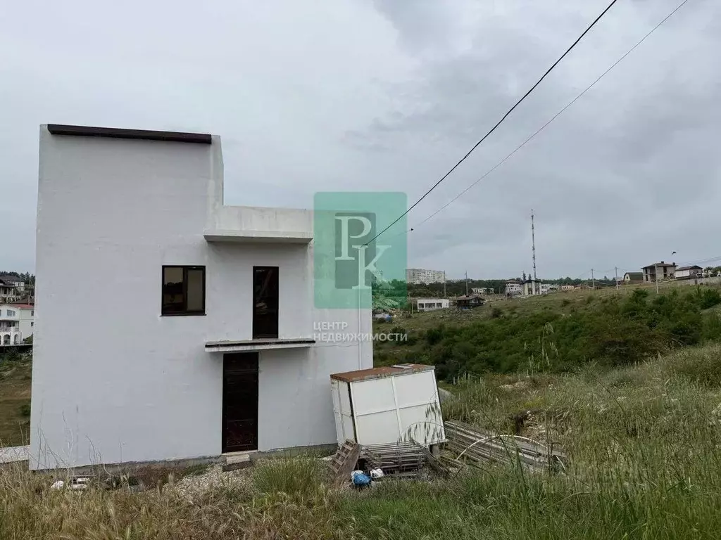Дом в Севастополь ул. Василия Колодкина, 30 (175 м) - Фото 1
