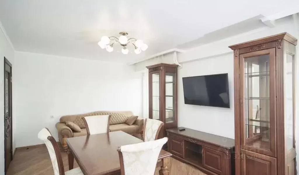 3-к кв. Ставропольский край, Кисловодск Набережная ул., 7 (67.0 м) - Фото 1