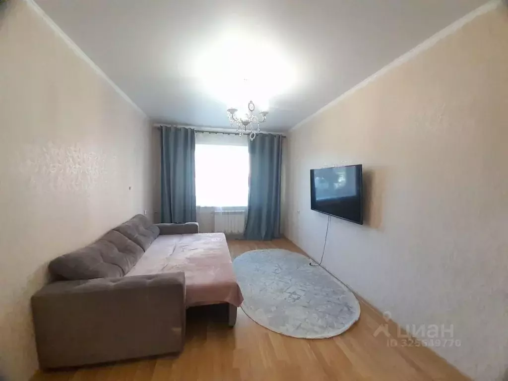 2-к кв. Ставропольский край, Ессентуки Пятигорская ул., 121К2 (56.0 м) - Фото 1