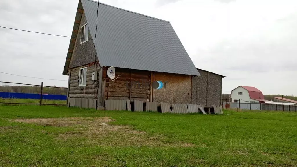 Дом в Башкортостан, Нуримановский район, Красногорский сельсовет, с. ... - Фото 0