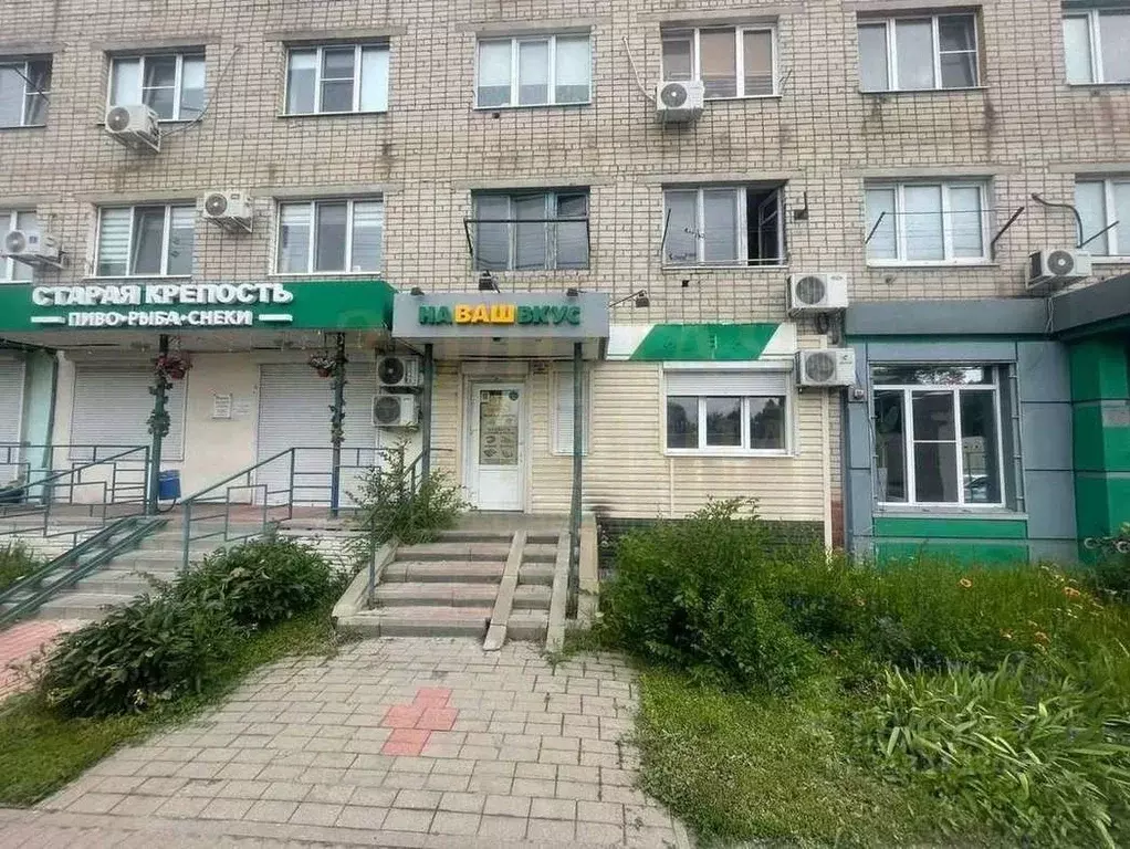 Торговая площадь в Белгородская область, Губкин ул. Дзержинского, 88 ... - Фото 1