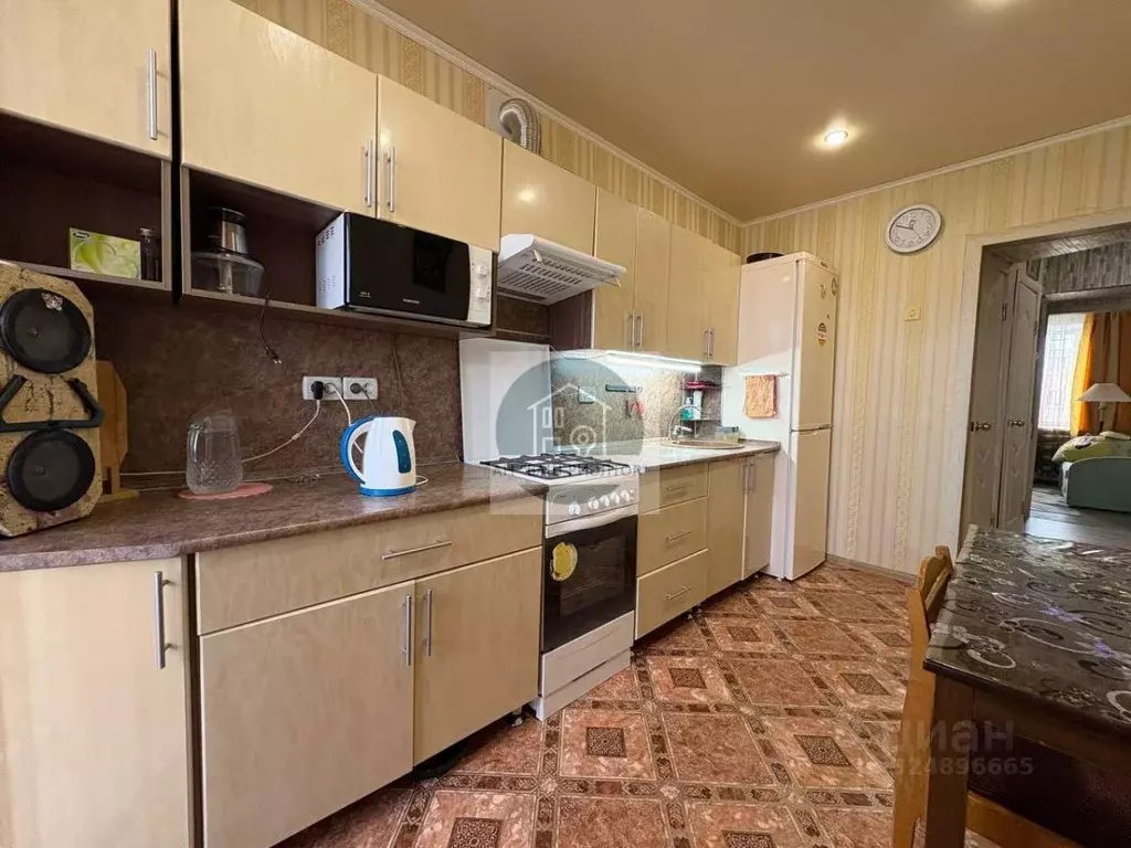 3-к кв. Саратовская область, Вольск ул. Кольцова, 5А (57.6 м) - Фото 2