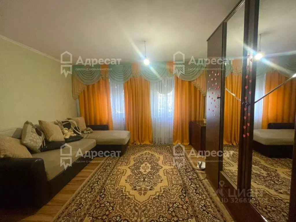 Дом в Волгоградская область, Волгоград Кременская ул. (52 м) - Фото 1