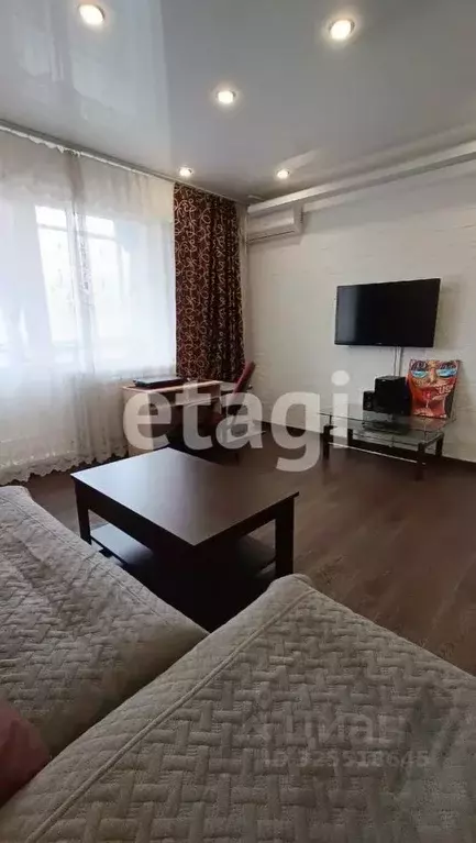 2-к кв. Красноярский край, Красноярск ул. Карамзина, 9 (52.9 м) - Фото 1