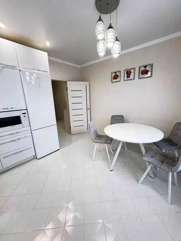 2-к кв. Калининградская область, Калининград Мирная ул., 6 (64.0 м) - Фото 1