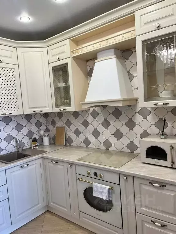 1-к кв. Карелия, Петрозаводск наб. Варкауса, 23 (42.0 м) - Фото 1