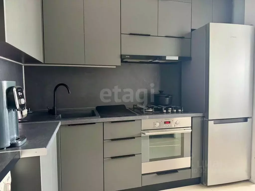 3-к кв. Северная Осетия, Владикавказ Весенняя ул., 15 (66.0 м) - Фото 1