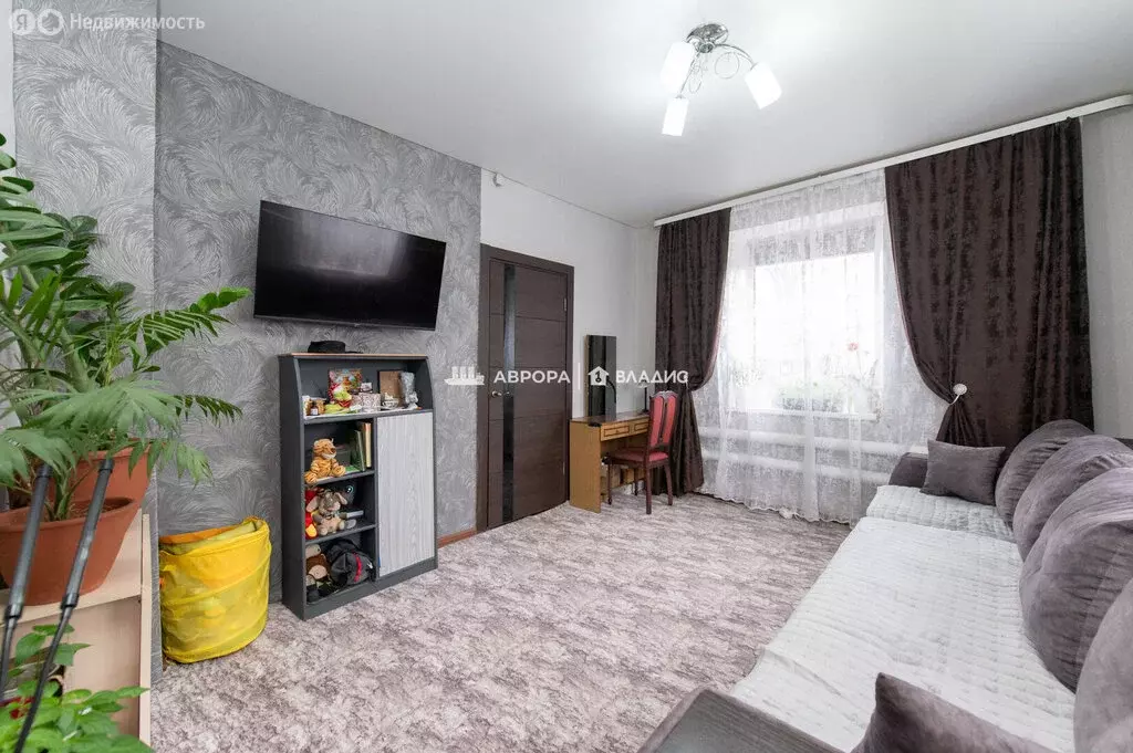 Дом в Магнитогорск, улица Челюскинцев, 30 (66.8 м) - Фото 1