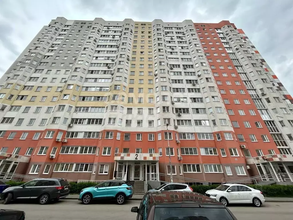 2-к кв. Липецкая область, Липецк ул. И.В. Свиридова, 20к1 (82.0 м) - Фото 1