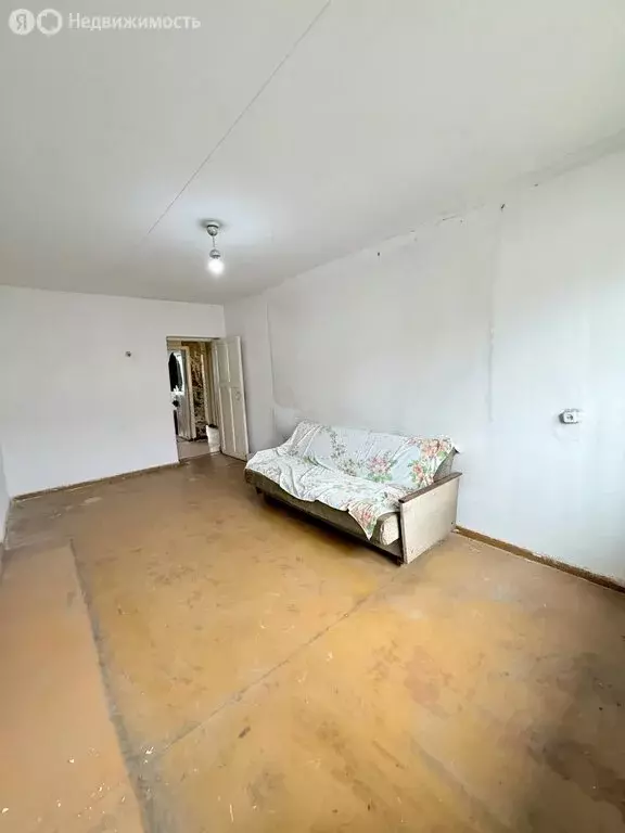2-комнатная квартира: Артём, улица Ватутина, 6/1 (47.1 м) - Фото 1