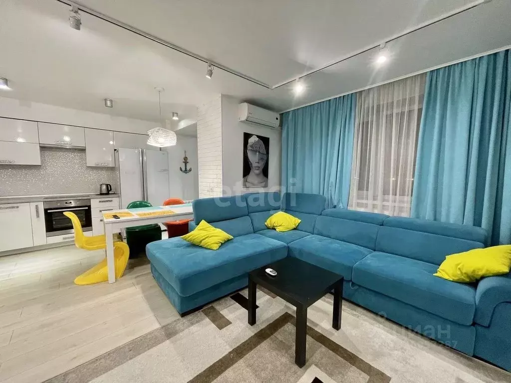 1-к кв. Тюменская область, Тюмень ул. Николая Чаплина, 130 (84.0 м) - Фото 1