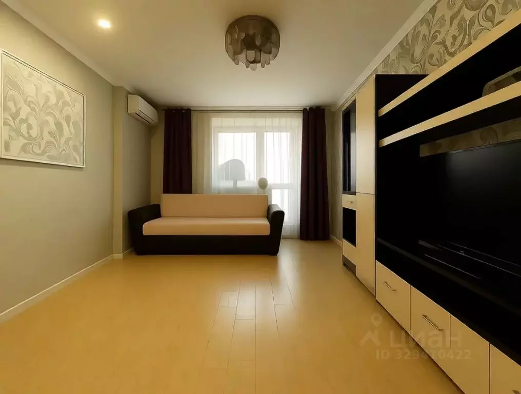 2-к кв. Татарстан, Казань ул. Фатыха Амирхана, 105 (48.0 м) - Фото 1