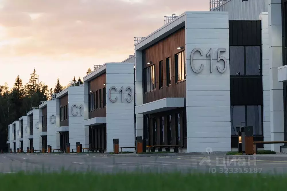 Производственное помещение в Москва д. Сенькино-Секерино, 82 (3213 м) - Фото 1