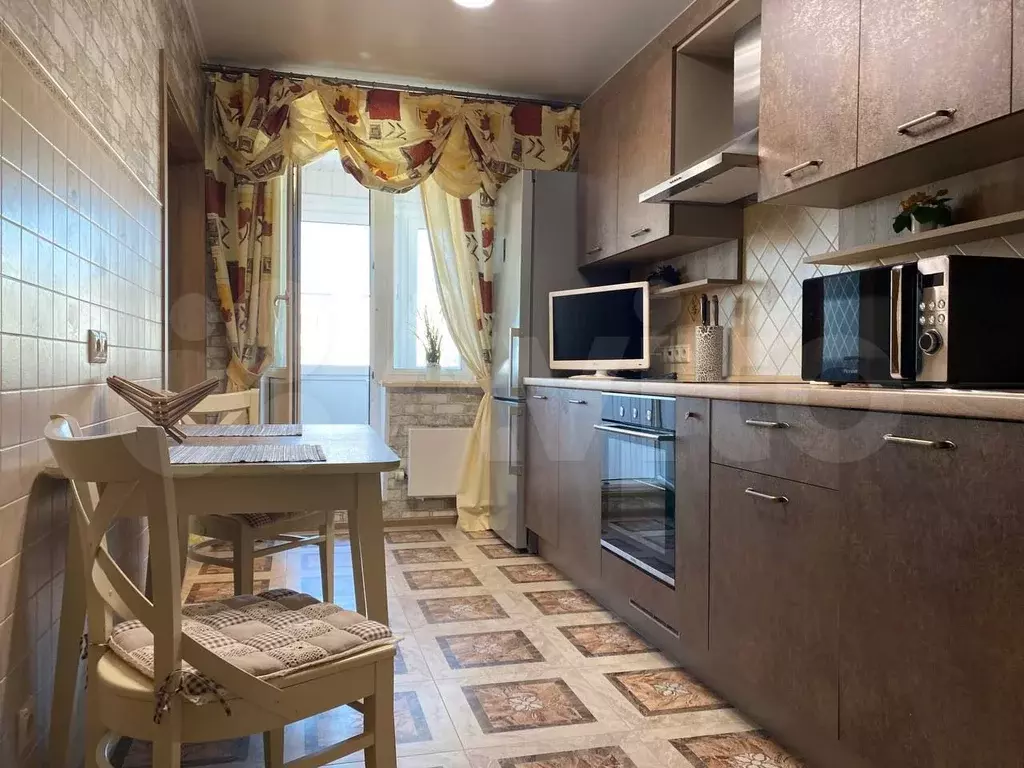 1-к. квартира, 40 м, 16/25 эт. - Фото 1