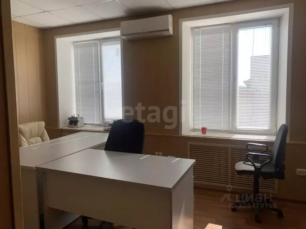 Офис в Саратовская область, Энгельс просп. Строителей, 56А (35 м) - Фото 2