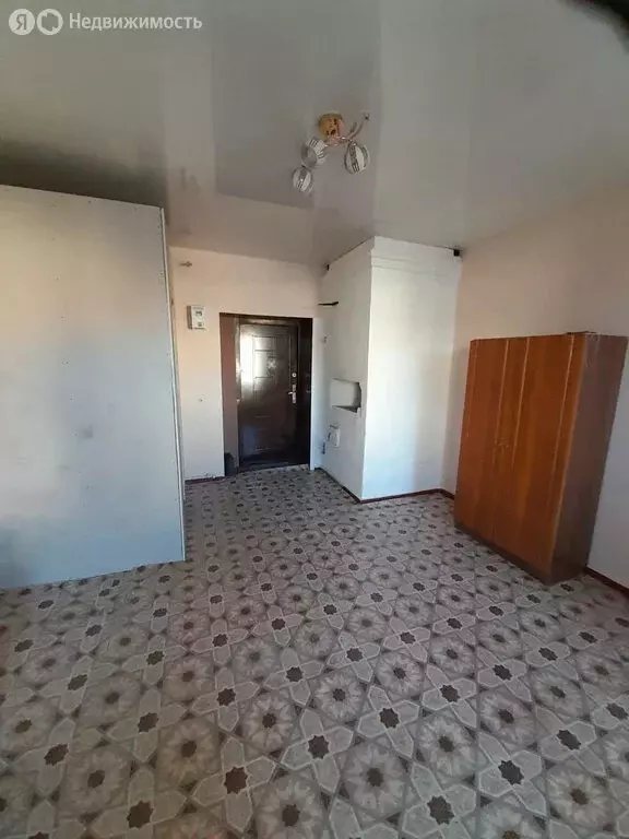 1-комнатная квартира: Ирбит, улица Володарского, 5 (18.5 м) - Фото 1